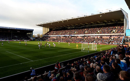 帮助运动员 帮助运动员